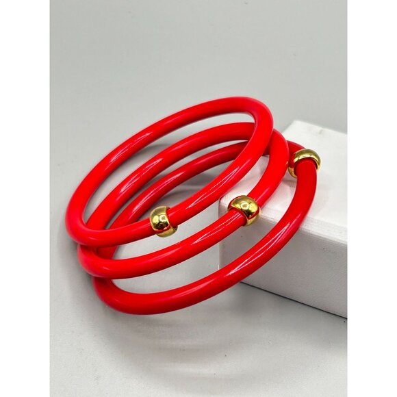 Vintage Red Plastic Bangles Set of 3 with Gold Accents Stack Bangles Collection - Picture 6 of 6